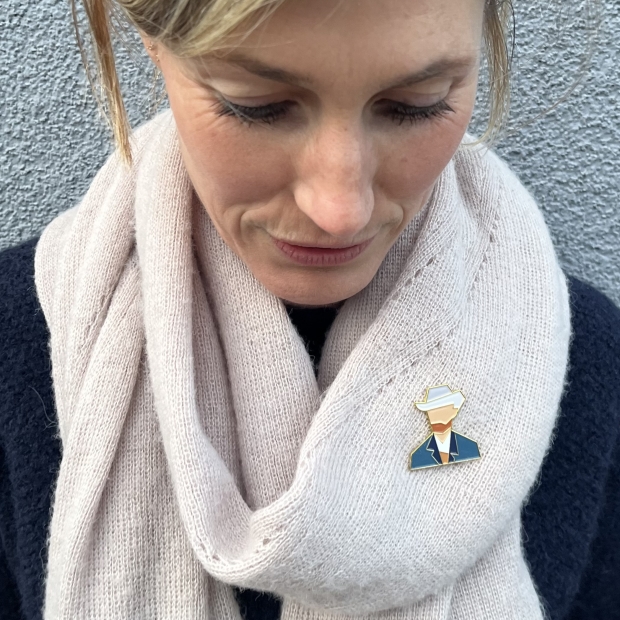 emaille broche vriendin cadeau